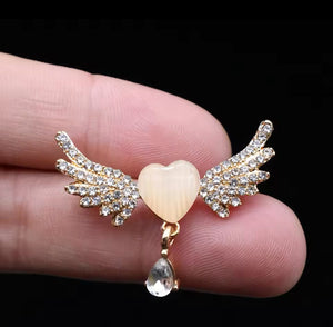 Pin Alitas 06